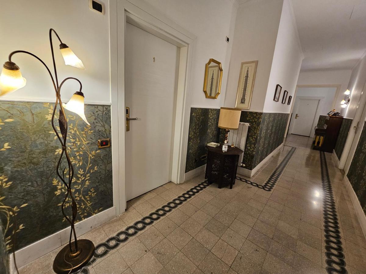 4Rooms In Рим Екстериор снимка